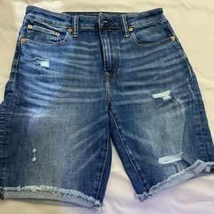 AMERICAN EAGLE JEAN SHORT